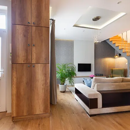 Appartement Cozy, 2 Bedrooms Next To New York Cafe *